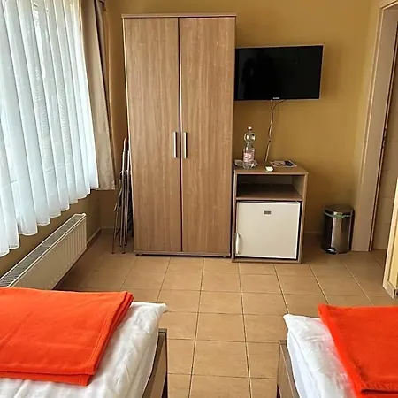 Bf Hotel