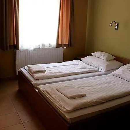 Hotel Bf