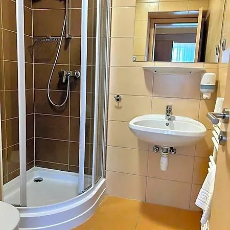Bf * Balatonföldvár
